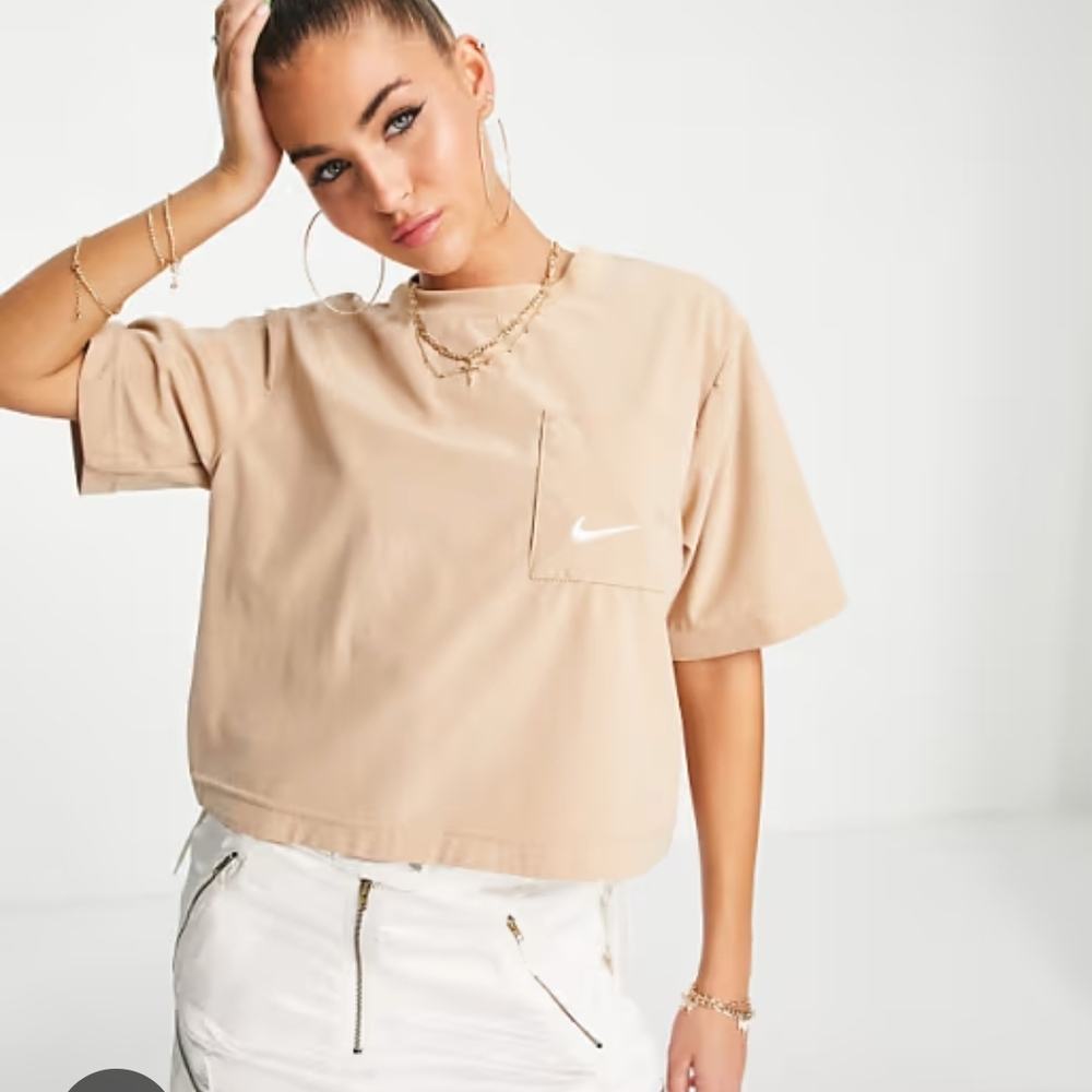 Nike Tan Boxy Crop T-Shirt Short Sleeve
